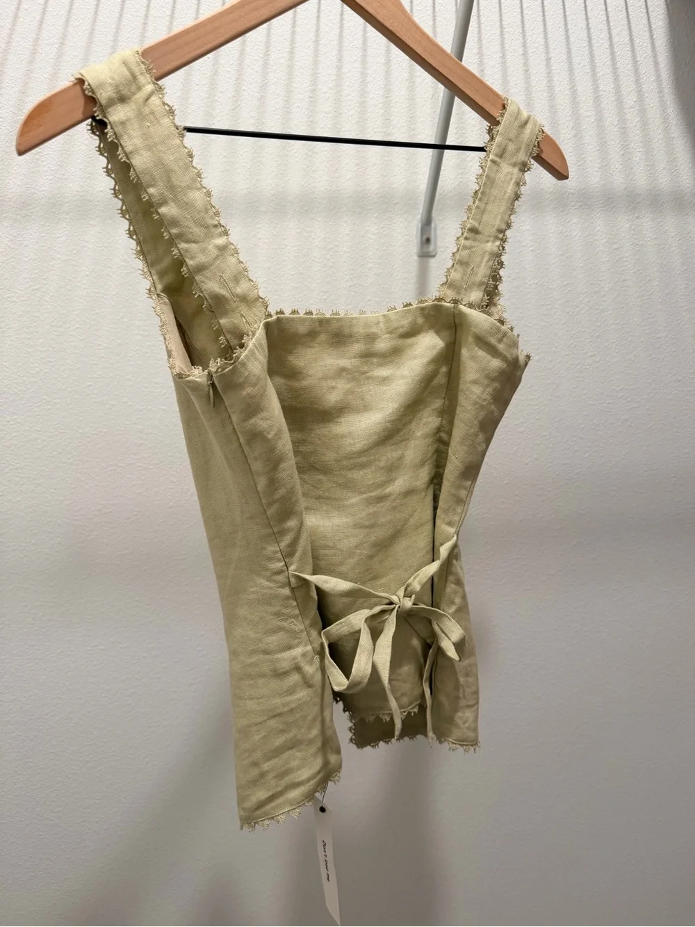Reformation Pistachio Linen Button-Front Top - Picture 4 of 8